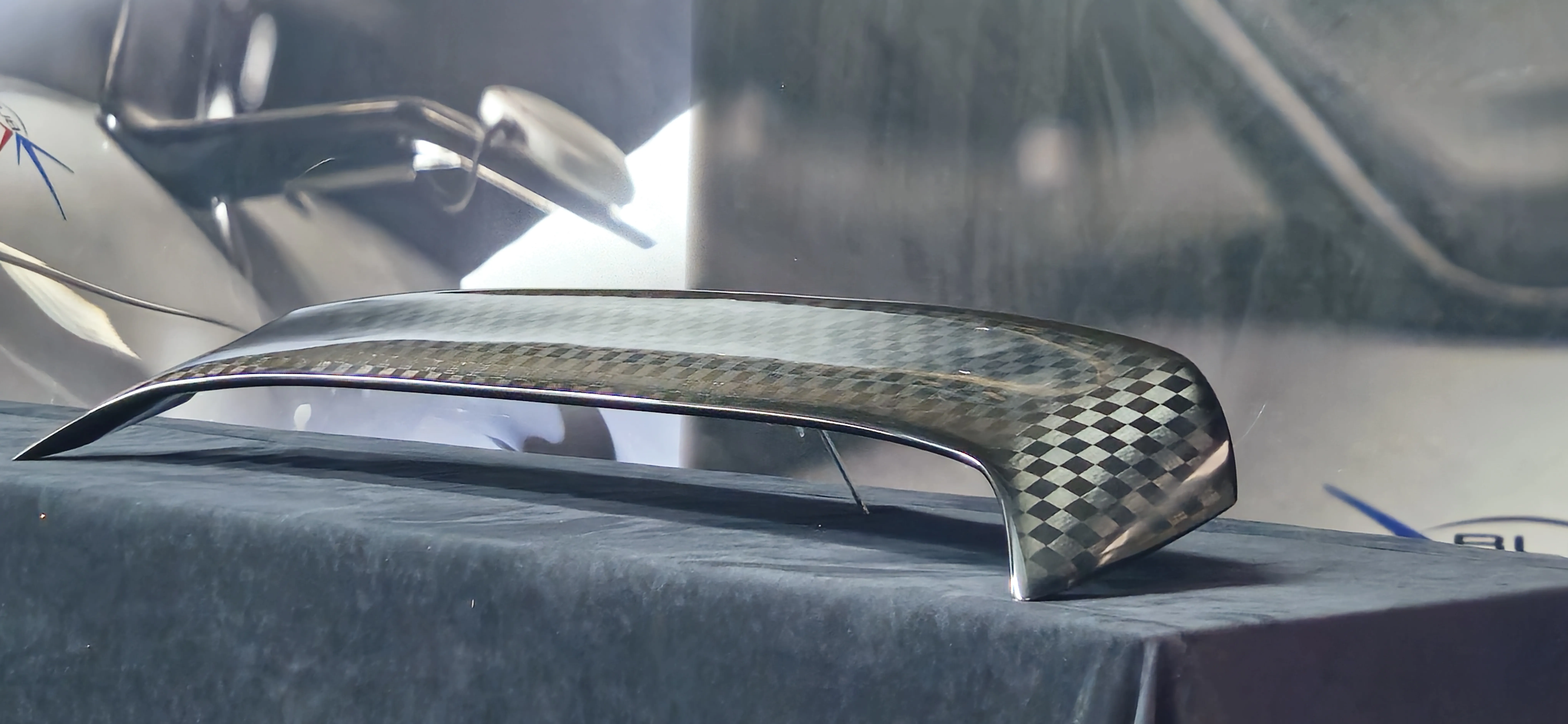 Aileron BLR A110